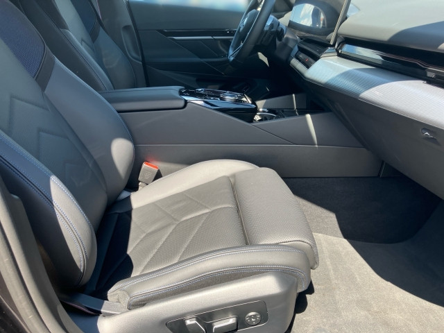 Bild 5: BMW 530e xDrive Touring G61 XB1