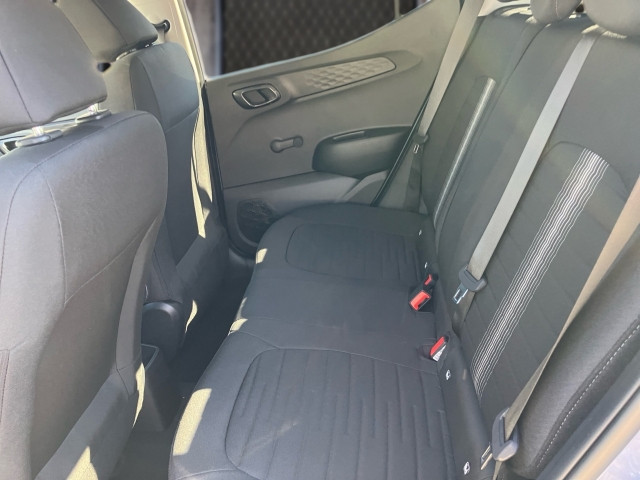 Bild 8: Hyundai i10 GO Plus 1,0 MT