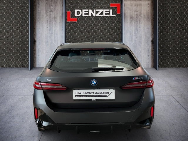 Bild 10: BMW i5 M60 xDrive Touring G61