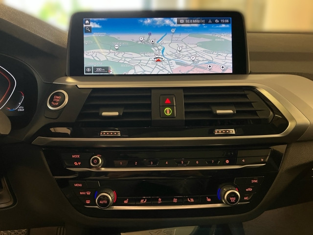 Bild 7: BMW X3 xDrive 20d 48V Au