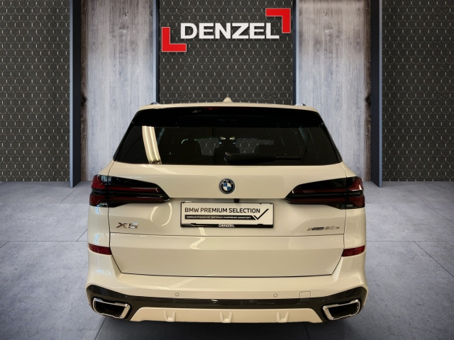 Bild 10: BMW X5 xDrive50e PHEV 25