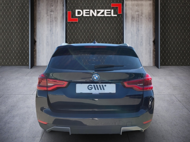 Bild 10: BMW iX3 G08 HA0