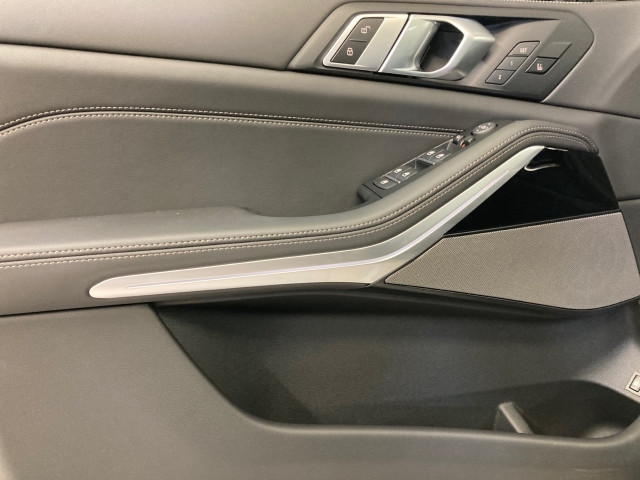 Bild 9: BMW X5 xDrive50e G05 XB1