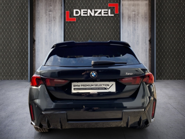 Bild 10: BMW 120 5-Türer F70 B38