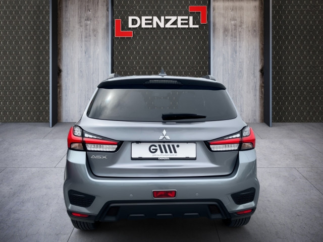 Bild 10: Mitsubishi 2,0 MIVEC CVT 2WD Invite