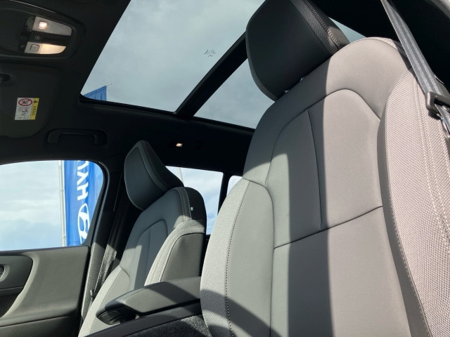 Bild 14: VOLVO PKW EX40 Ultra, Single Motor Extended Range, Vollelektrisch