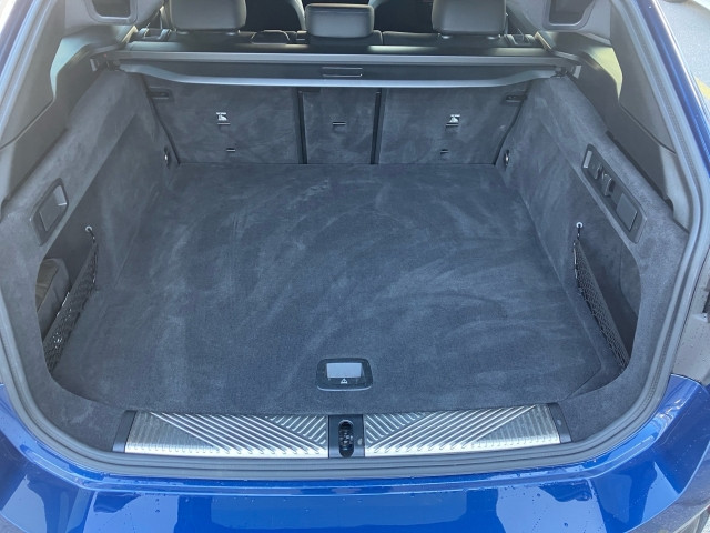 Bild 9: BMW i5 M60 xDrive Limousine G60