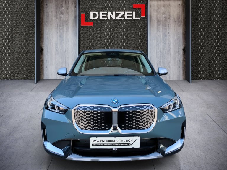 Bild 12: BMW iX1 eDrive20 U11