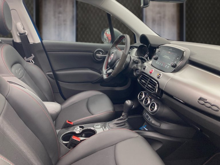 Bild 5: Fiat 500X Dolcevita MY22-Hybrid 130 7-Gang DCT Sondermodell Dolce