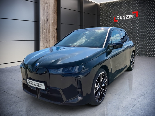 Bild 1: BMW iX xDrive45