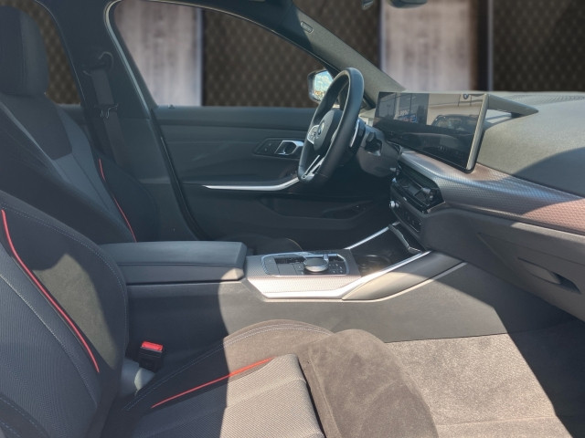 Bild 5: BMW 330e xDrive Touring G21
