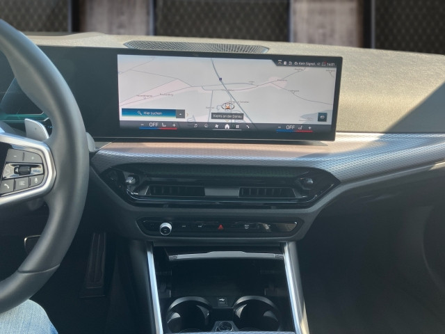 Bild 7: BMW 330e xDrive Touring G21