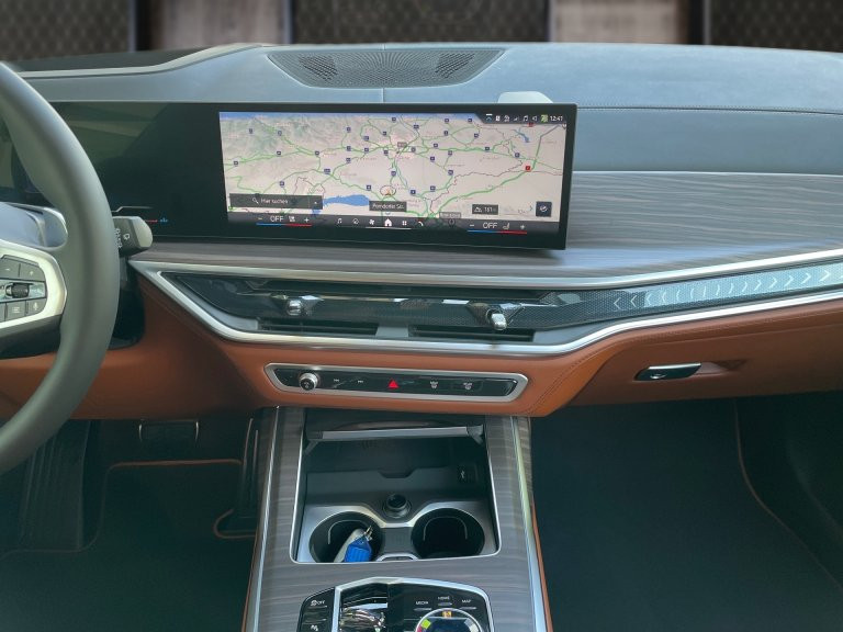 Bild 7: BMW X7 xDrive40d G07 B57