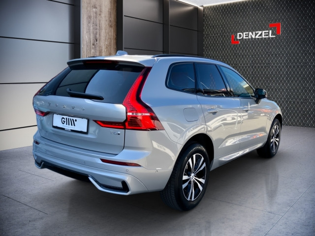 Bild 3: VOLVO PKW XC60 Plus, T6 Plug-in Hybrid, Elektrisch/Benzin, Dark