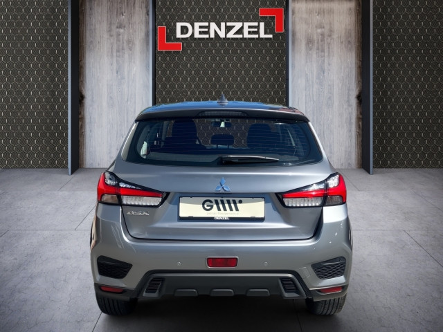 Bild 10: Mitsubishi ASX 2,0 MIVEC Inform