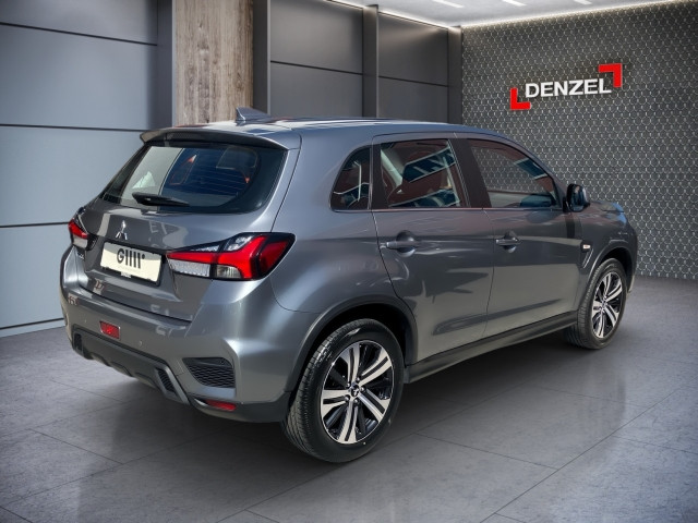 Bild 3: Mitsubishi ASX 2,0 MIVEC Inform