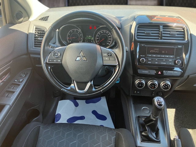 Bild 6: Mitsubishi ASX 2,0 MIVEC Inform