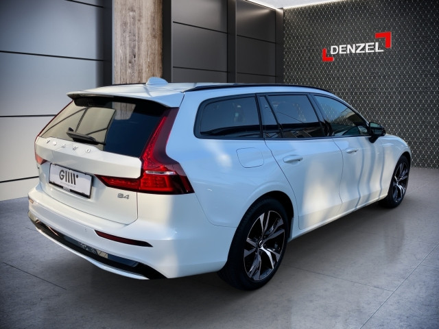 Bild 3: VOLVO PKW V60 Plus, B4 Mild Hybrid, Diesel, Dark