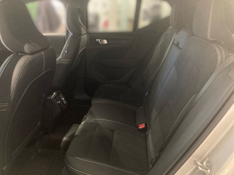 Bild 7: VOLVO PKW XC40 B3 4You Plus Dark