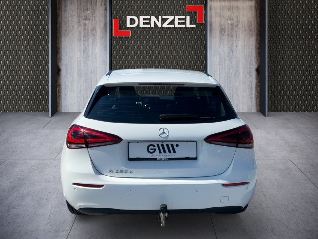 Bild 10: Mercedes A-Klasse Hybrid (W177) A 250 e PHEV Aut.