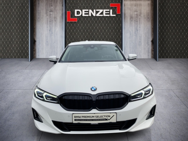 Bild 12: BMW 318d 48 V Aut.