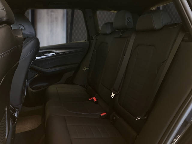 Bild 8: BMW X3 xDrive30e PHEV Au