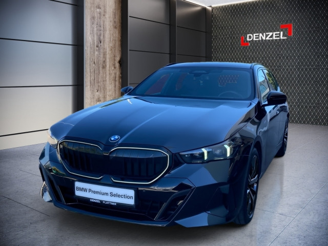 Bild 0: BMW 520d xDrive Touring G61 B47