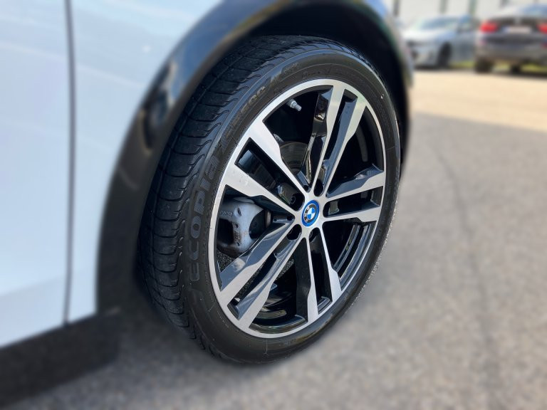 Bild 4: BMW i3 120AhA eDrive I01 Facelift (LCI) IB1