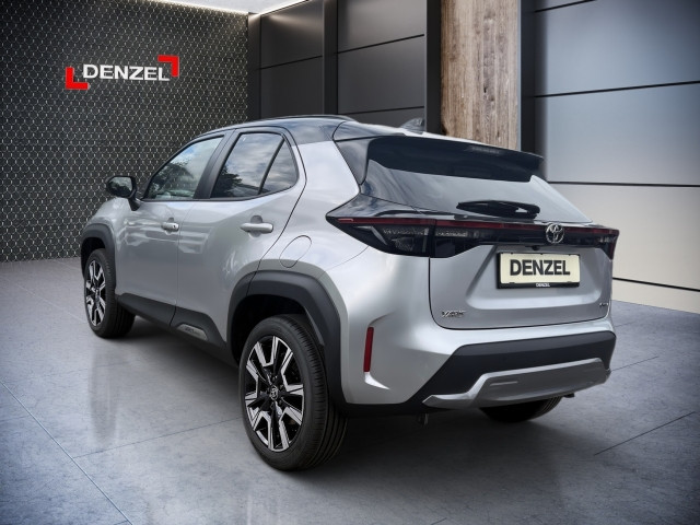 Bild 2: Toyota Yaris Cross - 1,5 l 4x2 HY  Style