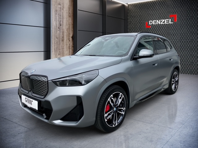 Bild 0: BMW iX1 xDrive30 U11