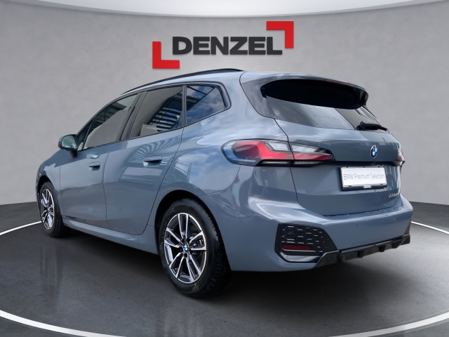 Bild 2: BMW 220d Active Tourer U06