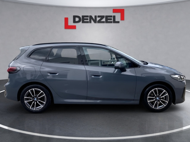 Bild 4: BMW 220d Active Tourer U06