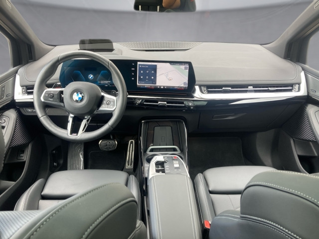 Bild 8: BMW 220d Active Tourer U06