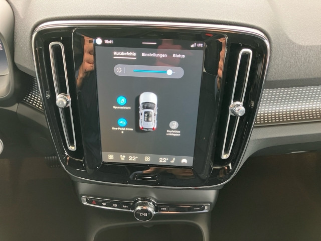 Bild 7: VOLVO PKW EX40 Plus, Single Motor Extended Range, Vollelektrisch