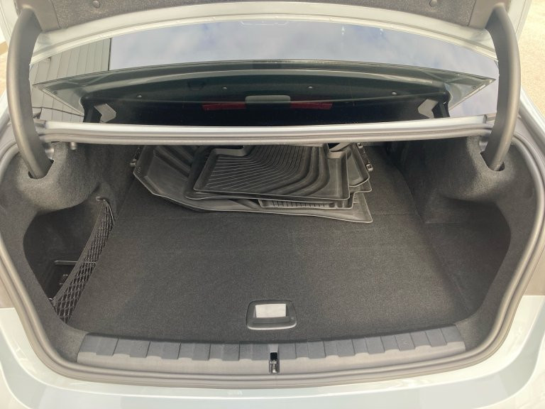 Bild 9: BMW 320e PHEV Aut.