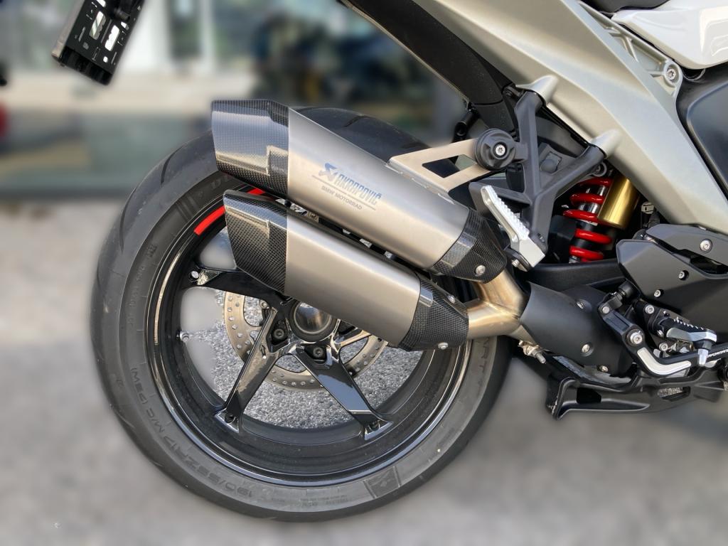 Bild 9: BMW Motorrad R 1300 R