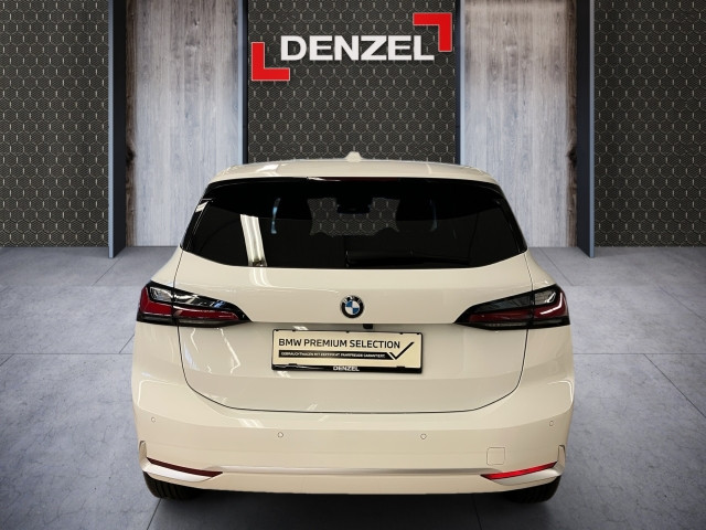 Bild 10: BMW 218d Active Tour B47