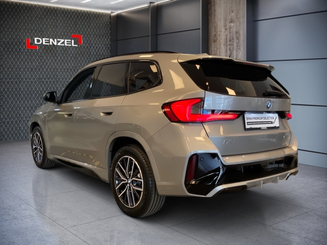 Bild 3: BMW iX1 eDrive20 U11 HB0