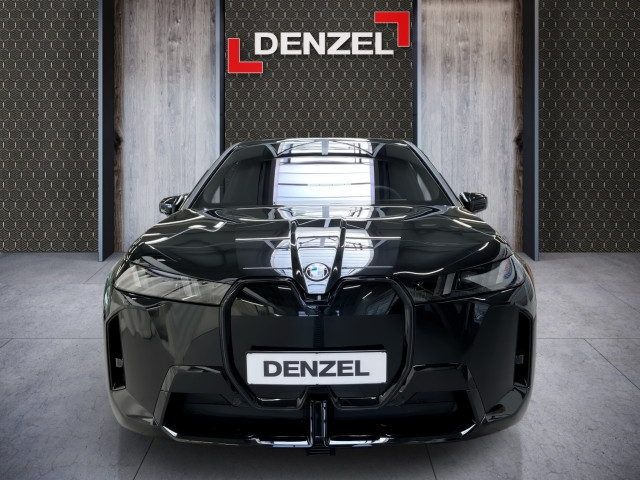 Bild 12: BMW PKW i-Serie iX xDrive45