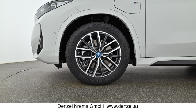 Bild 14: BMW X1 xDrive25e U11 XB2