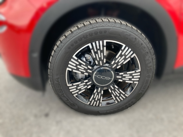 Bild 4: Fiat 600 Hybrid 100