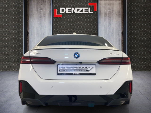 Bild 5: BMW 550e xDrive Limousine G60 XB1