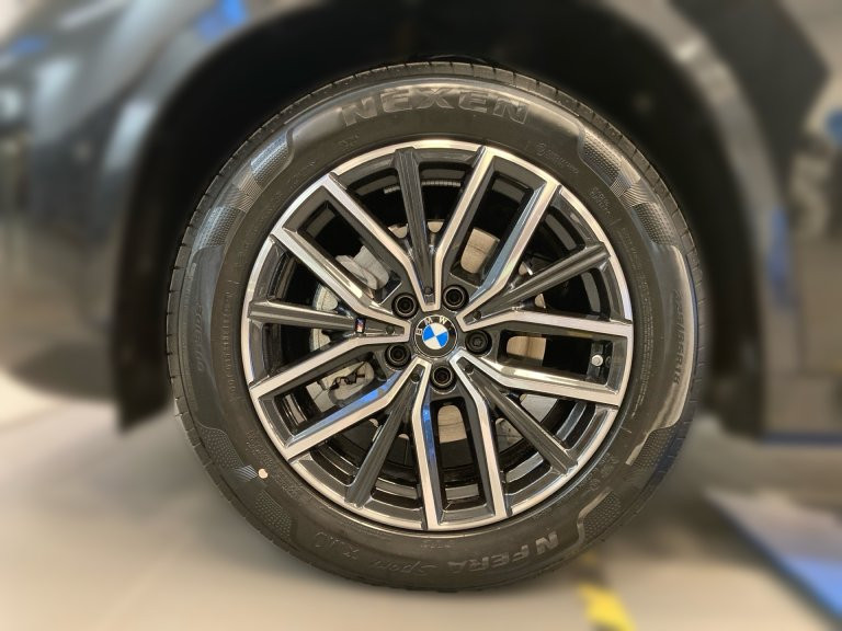 Bild 7: BMW iX1 eDrive20 U11 HB0