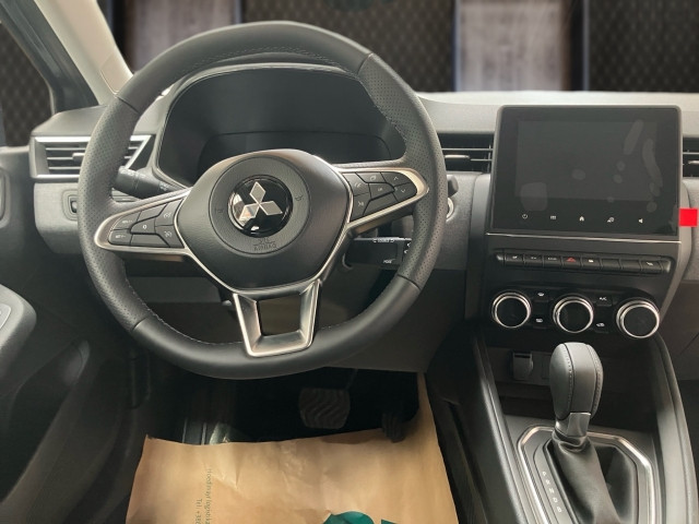 Bild 6: Mitsubishi Colt 1,6 HEV YUKI Invite S+C AT 25