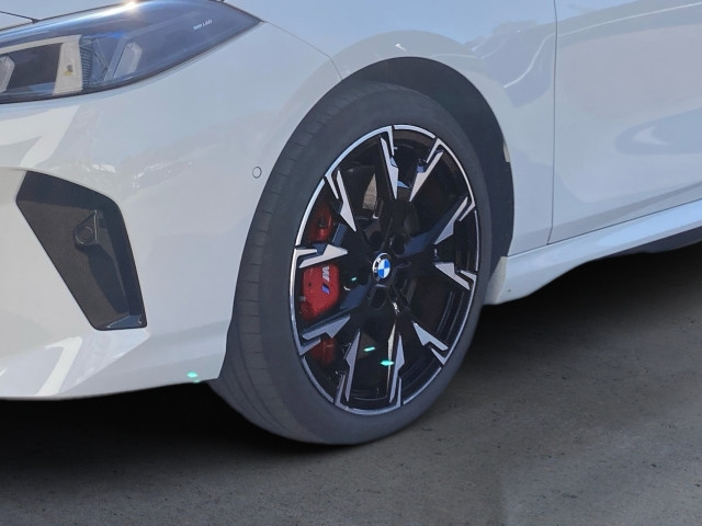 Bild 7: BMW 120 5-Türer F70 B38