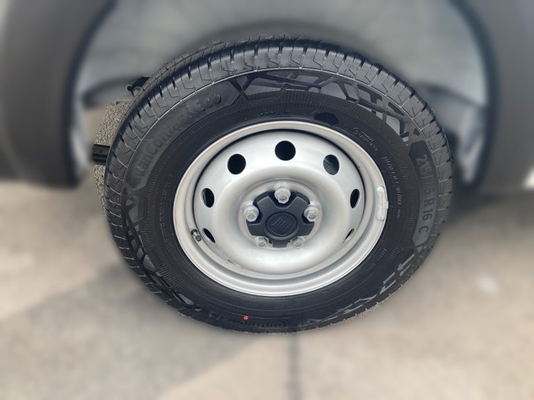 Bild 4: Fiat Ducato MAXI 35 L4H2 140