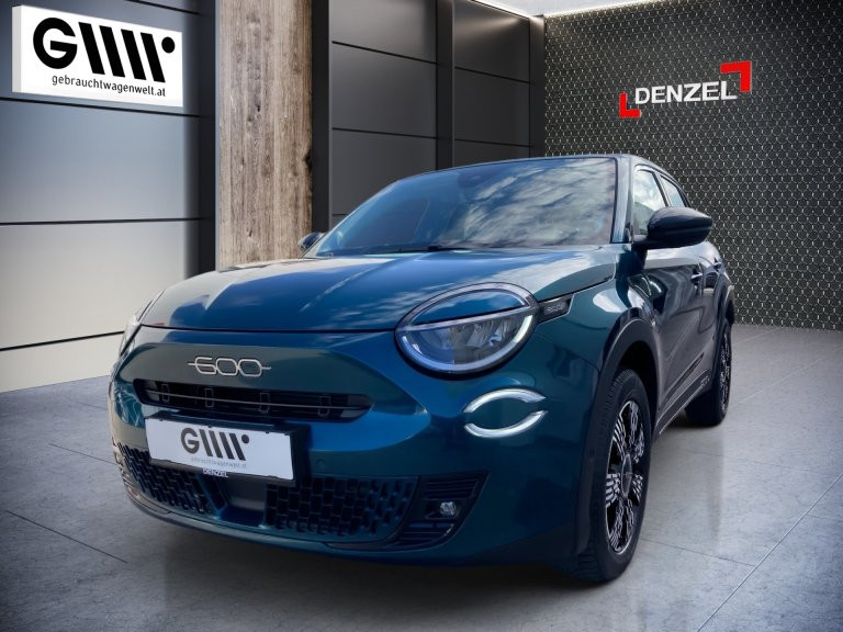 Bild 1: Fiat 600 Hybrid 100 6-Gang eDCT