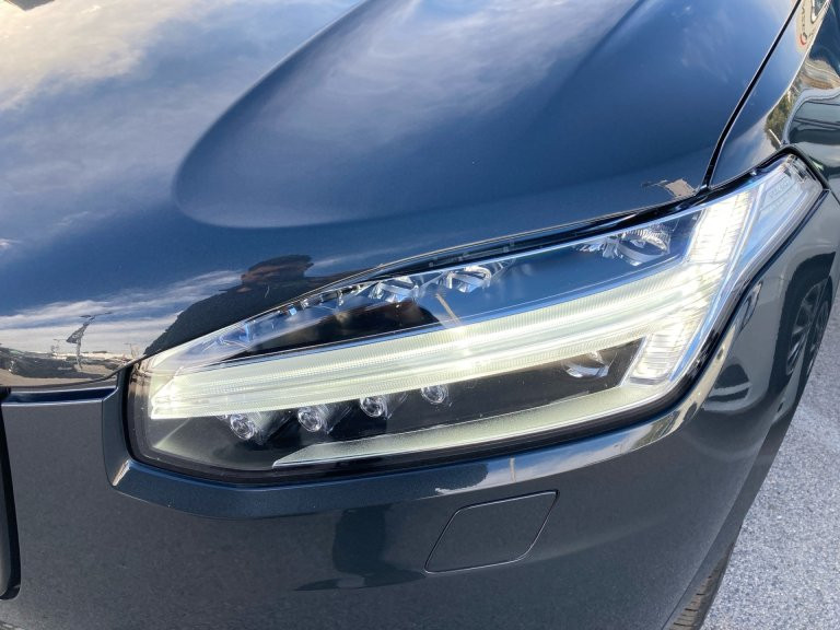 Bild 11: VOLVO PKW XC90 T8 AWD Recharge PHEV Plus Dark