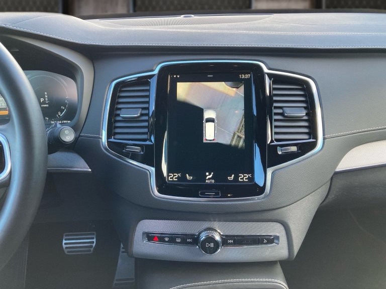 Bild 7: VOLVO PKW XC90 T8 AWD Recharge PHEV Plus Dark