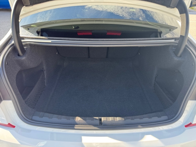 Bild 9: BMW 330d xDrive Aut.